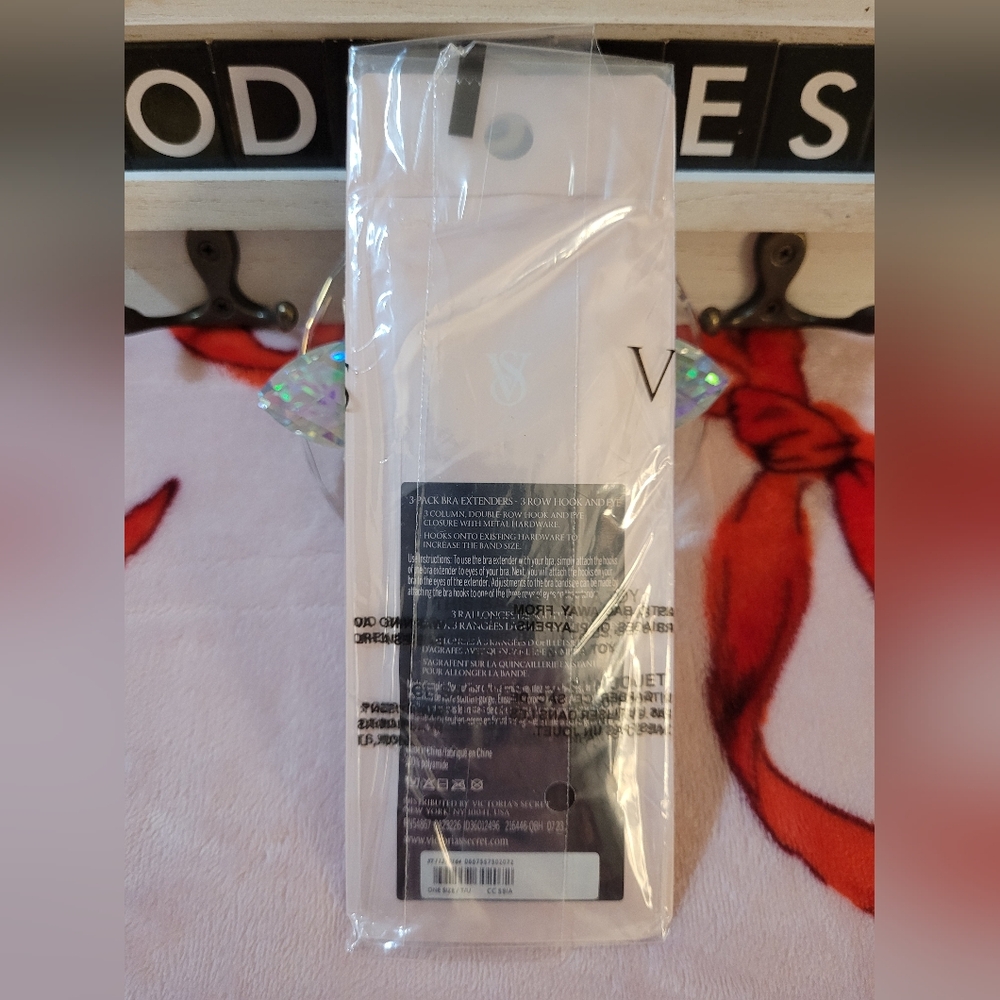 💓 Victoria's Secret Bare 3 Row Hook-and-Eye Bra Extenders 💓 - Picture 2 of 12